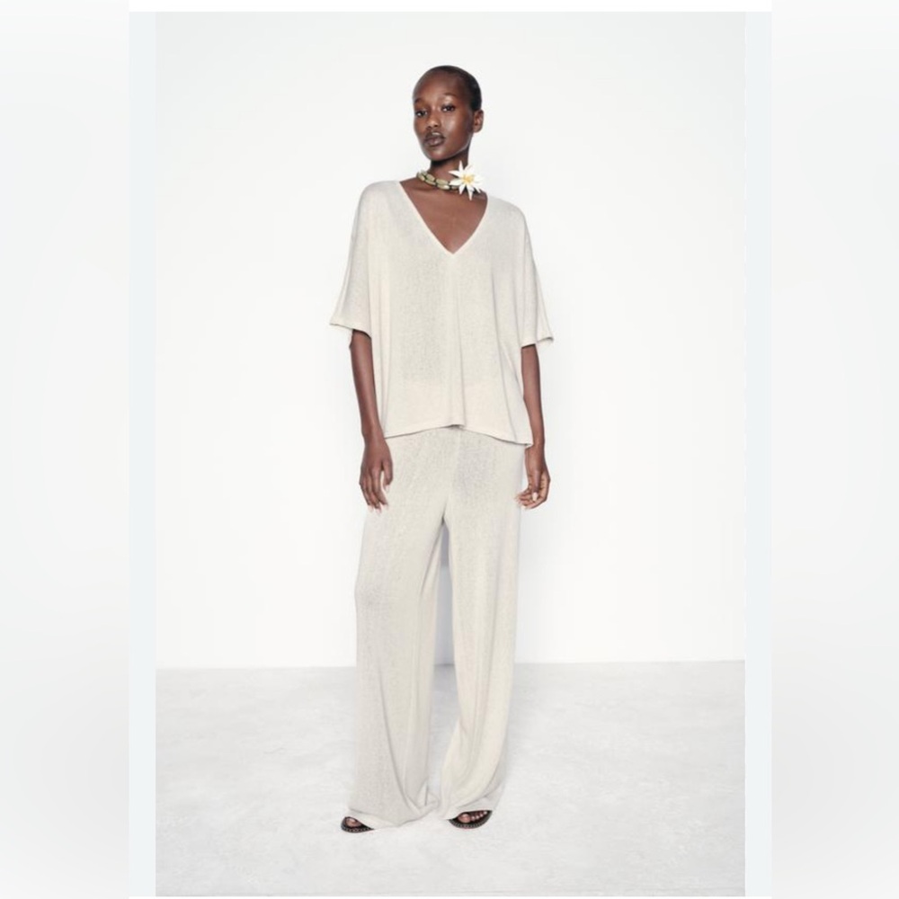 ZARA CUTWORK KNIT CAPE T-SHIRT AND OPENWORK KNIT PANTS L